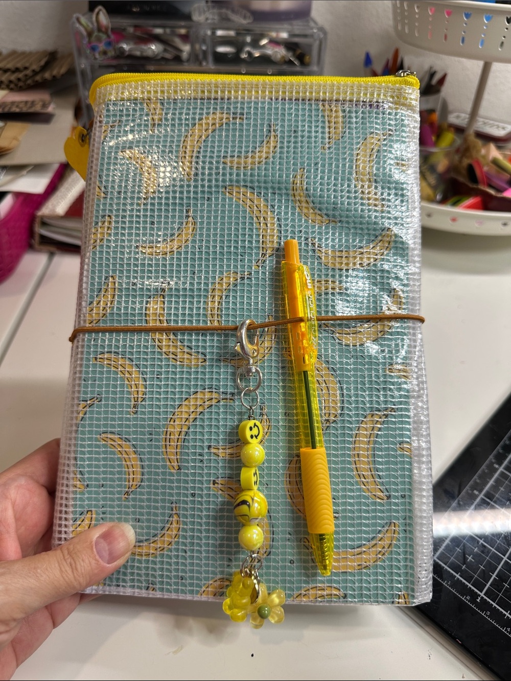 Pouch journal, yellow